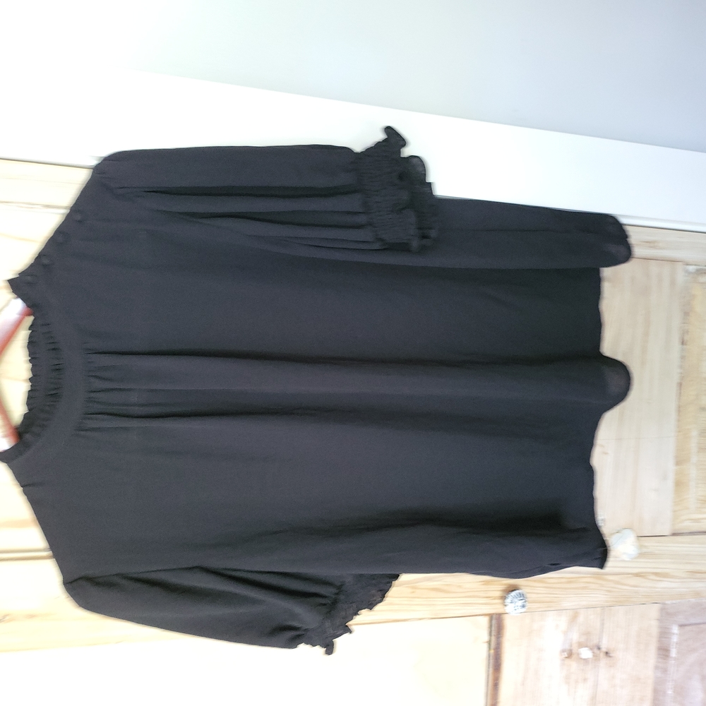 Vince Camuto blouse